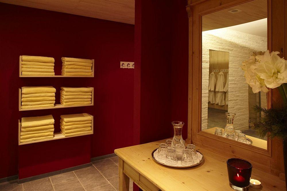 Goldene Rose Karthaus Hotel Senales Luaran gambar