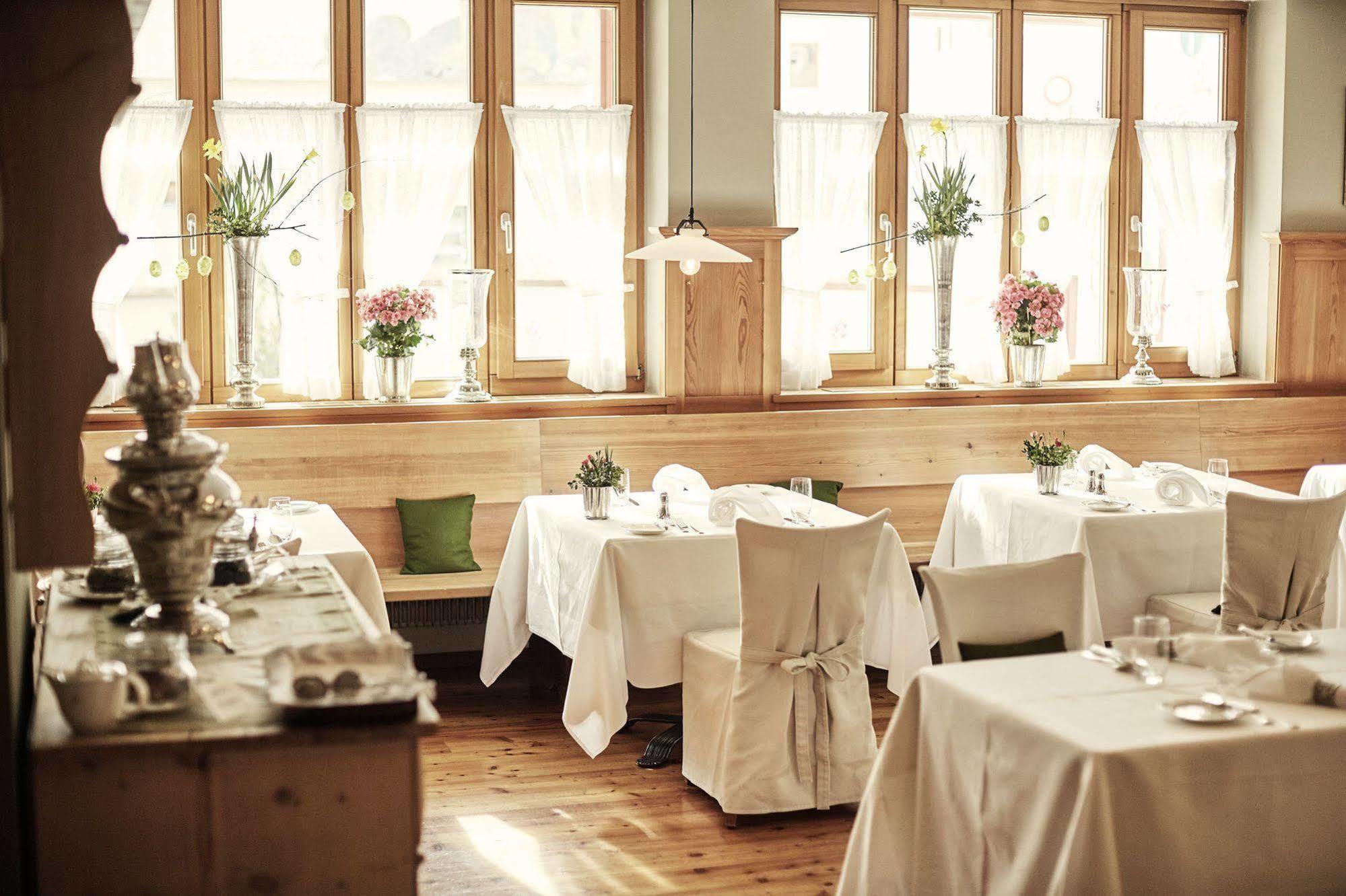 Goldene Rose Karthaus Hotel Senales Luaran gambar
