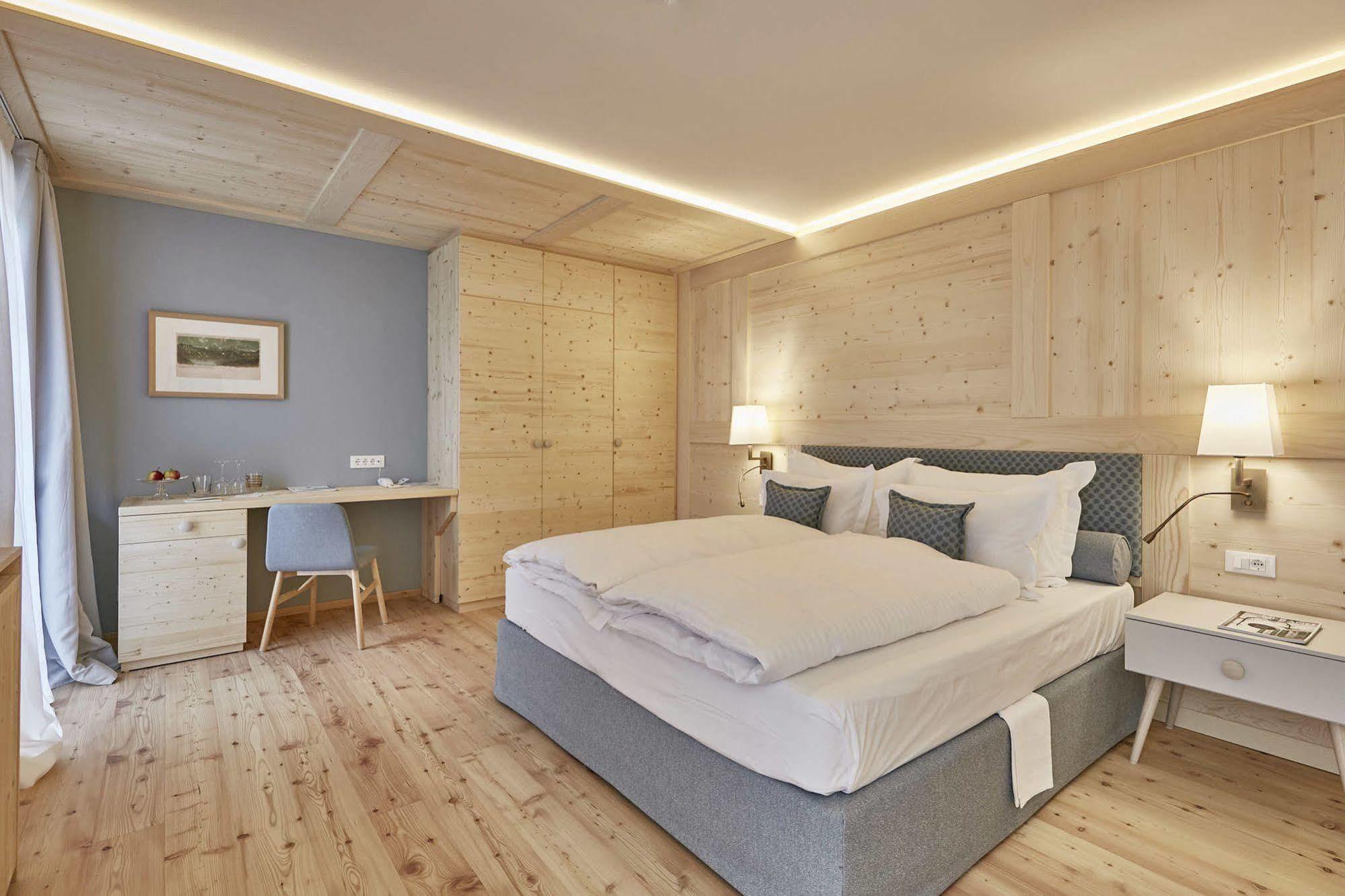 Goldene Rose Karthaus Hotel Senales Luaran gambar