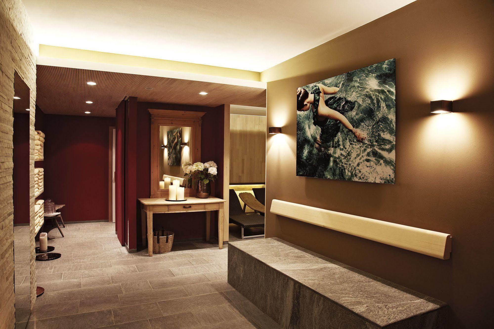Goldene Rose Karthaus Hotel Senales Luaran gambar